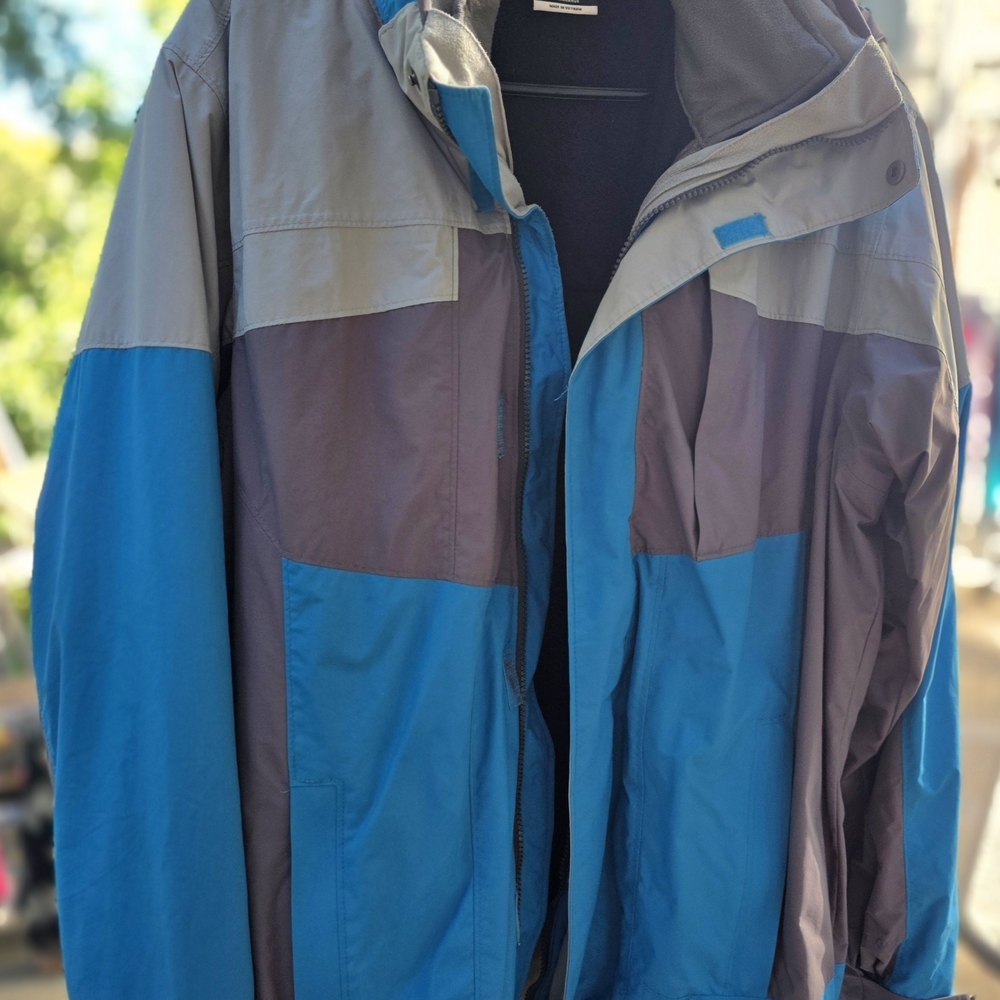 Men's Blue and Gray Colorblock Windbreaker Jacket